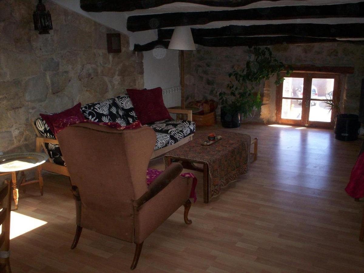 Rural Horizons On La Ruta Del Cister Hotel Forés Kültér fotó